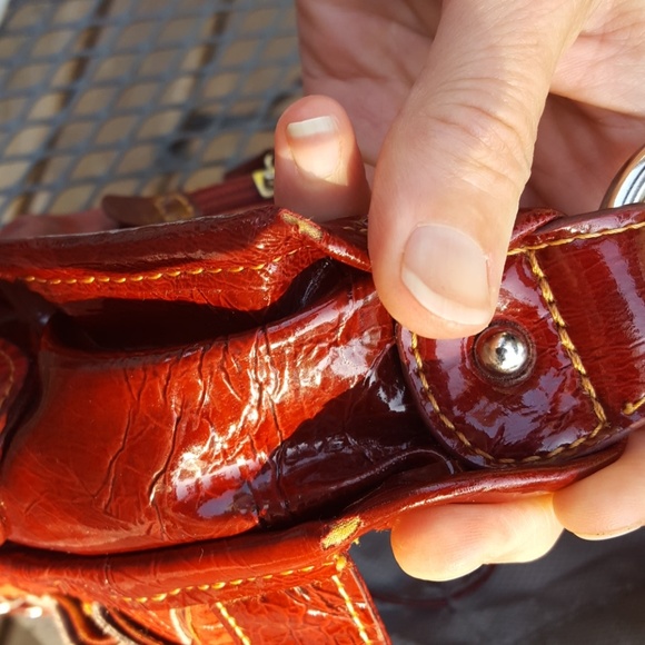 Red MC medium size woven purse - Picture 8 of 8